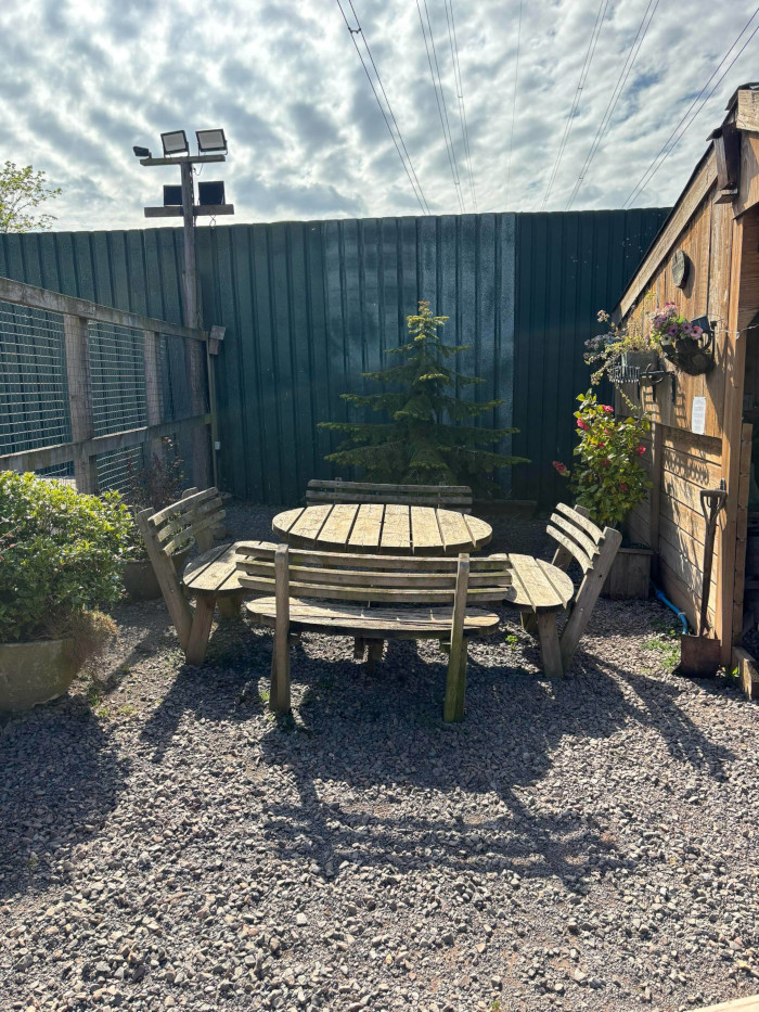 The picnic table